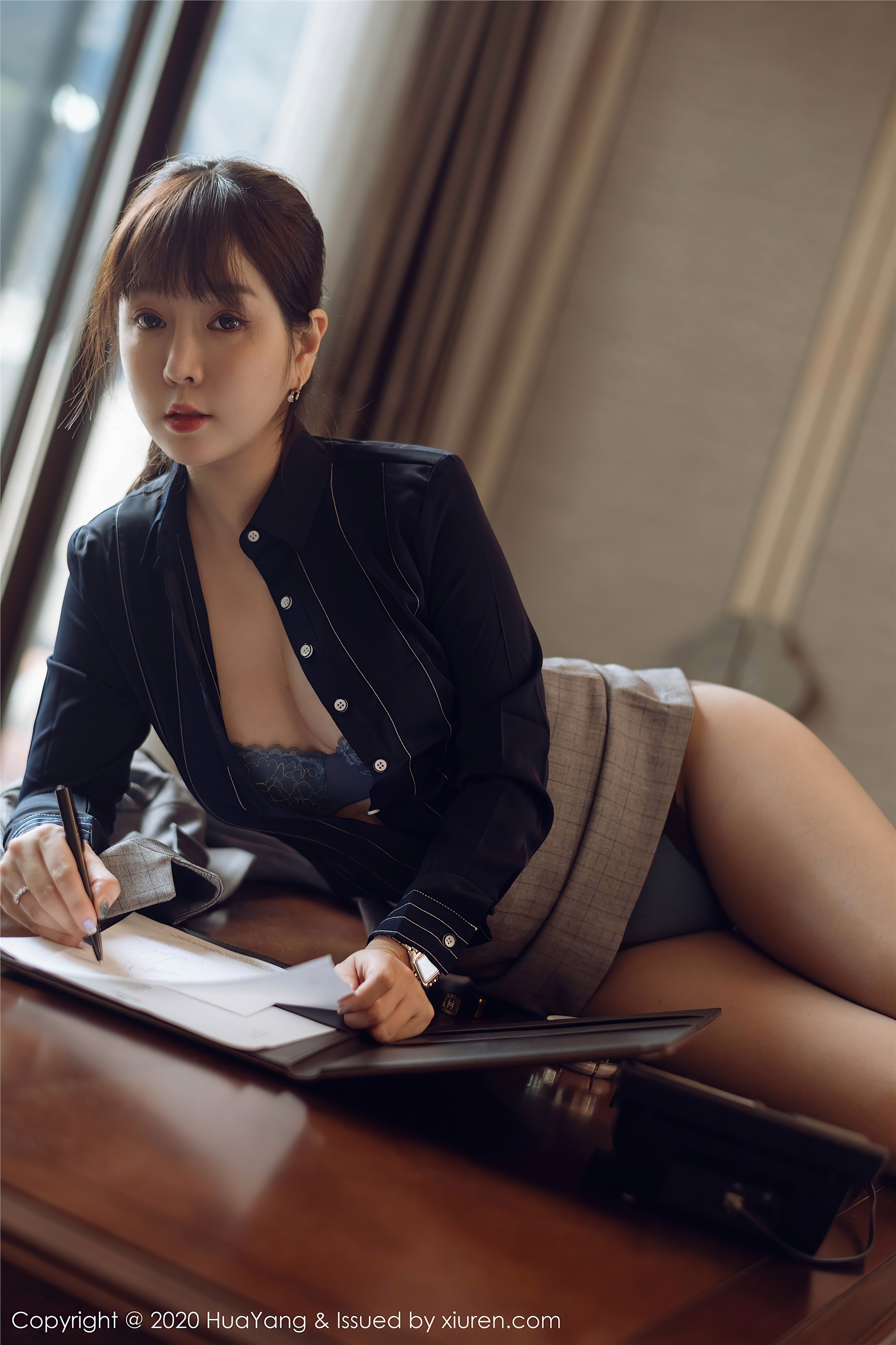 HuaYang花漾 2020.09.30 Vol.300 王雨纯